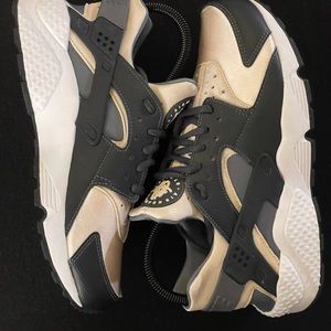 Womens Nike Air Huarache Run